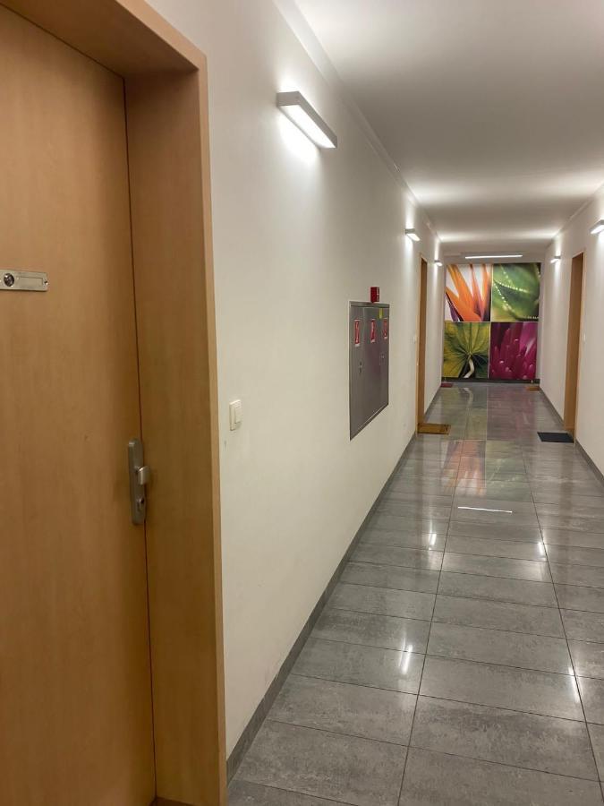 Fantastic View From The 20Th Floor Apartment Bratislava Bagian luar foto